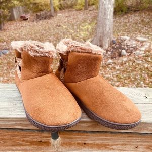 Isotoner Women's Microsuede Mallory Bootie with Bow Slippers